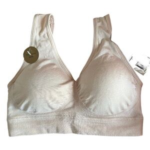 Wacoal: White Seamless  Bra